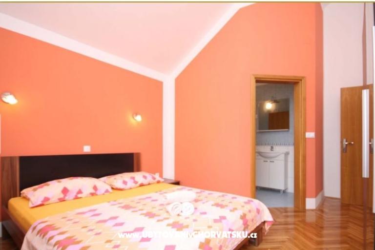 Apartments Naomi – photo 6