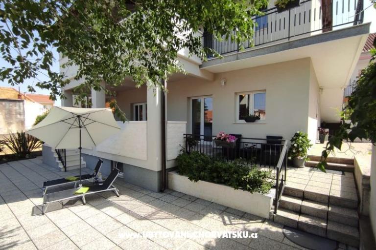 Apartments Španja – photo 17