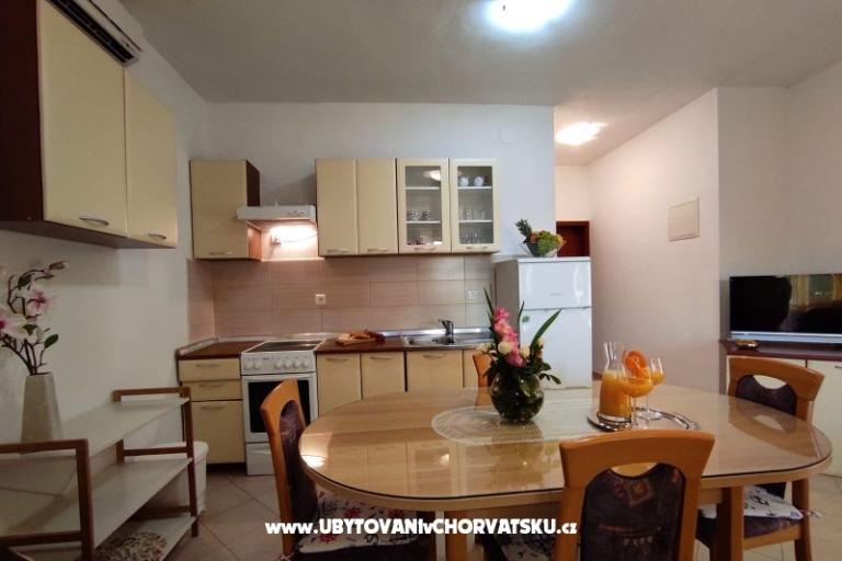 Apartments Španja – photo 3