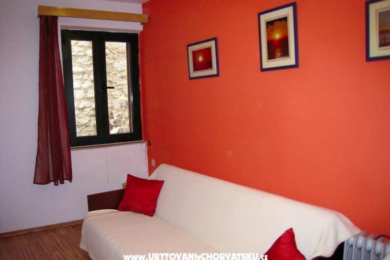 Apartment Jela – photo 10