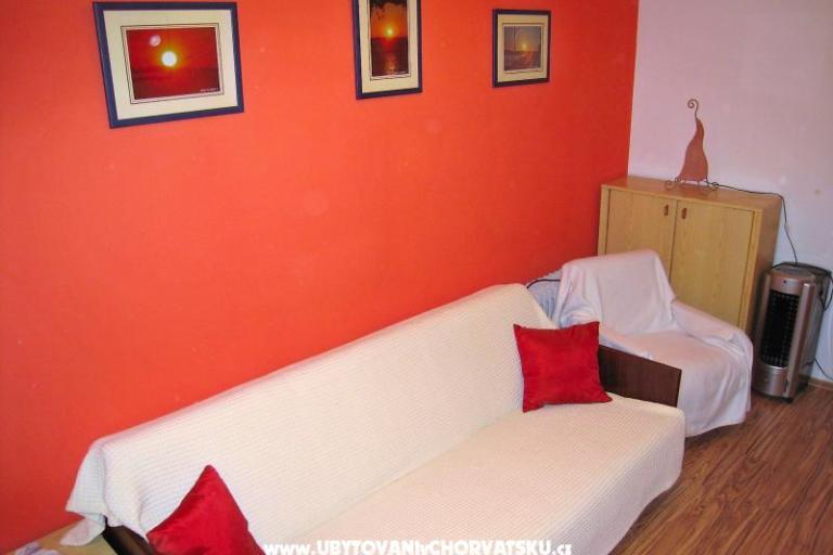 Apartment Jela – photo 9