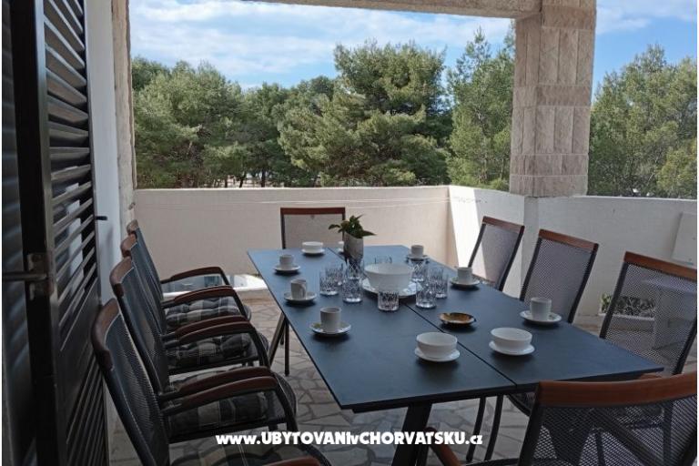 Apartment by the sea with a seaview – photo 12
