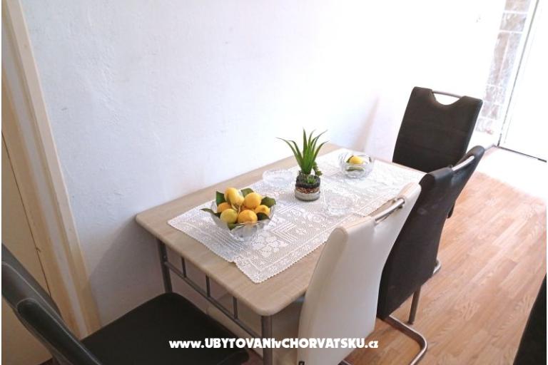 Apartment by the sea with a seaview – photo 25