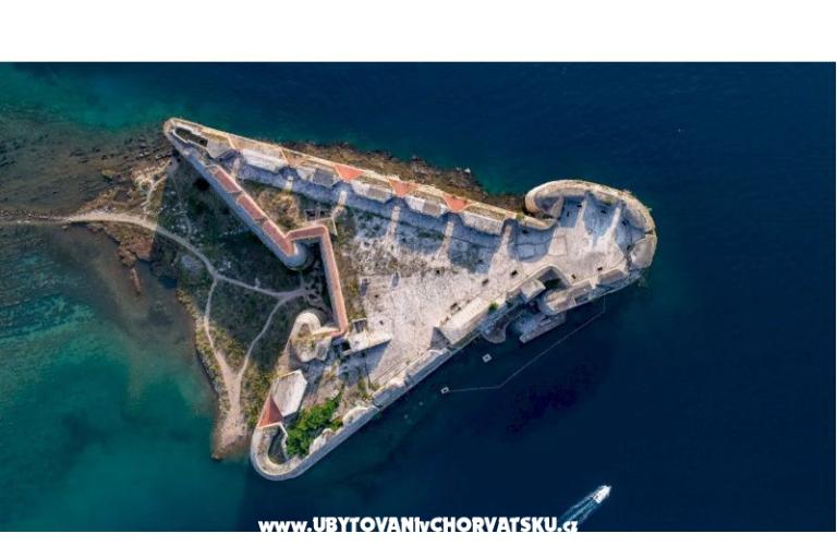 Apartment by the sea with a seaview – photo 33