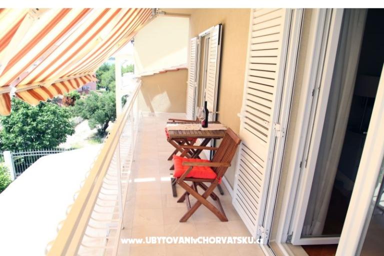 Apartments by the Sea – photo 4