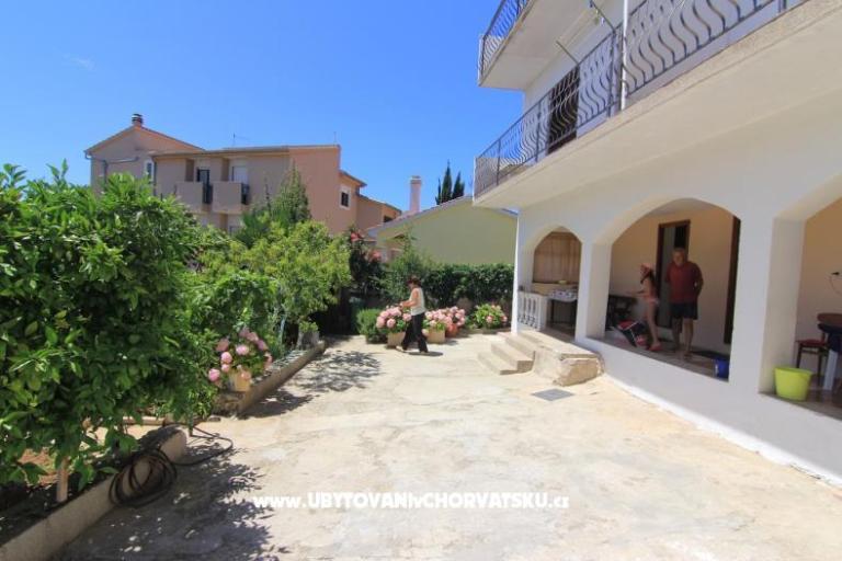 Brodarica beach house – photo 3