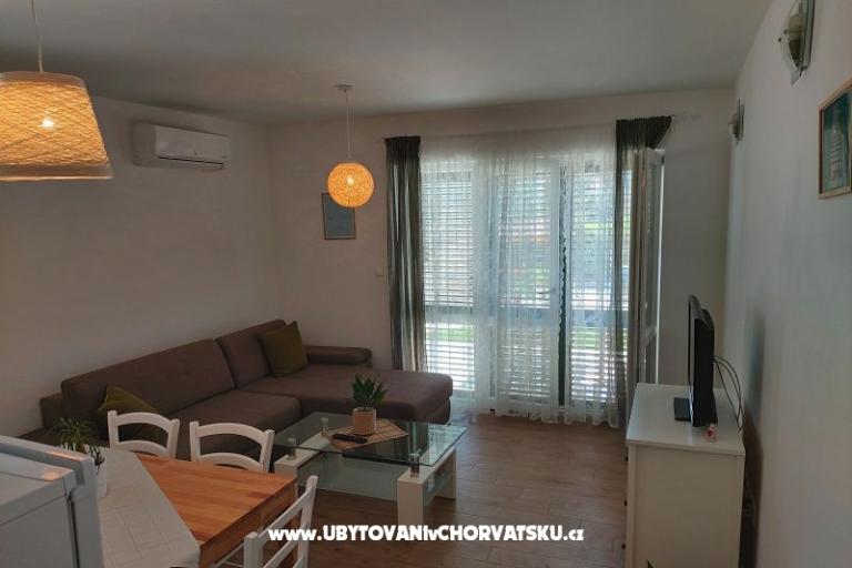 Laura apartmani – photo 2