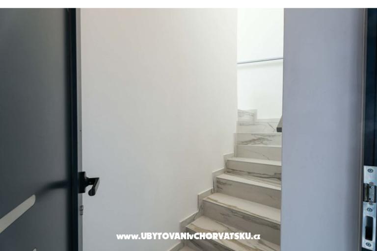 Mea Tia Boutique Seaside Apartment – photo 10