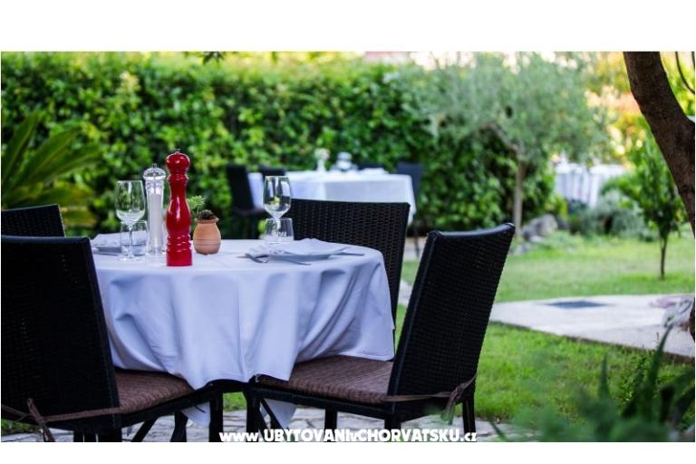 Apartments CURIĆ – photo 11