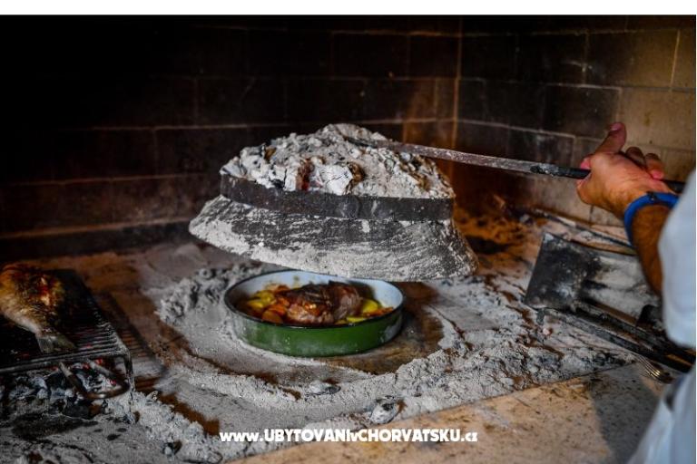 Apartments CURIĆ – photo 12