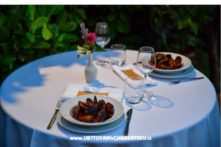 Apartments CURIĆ – photo 14