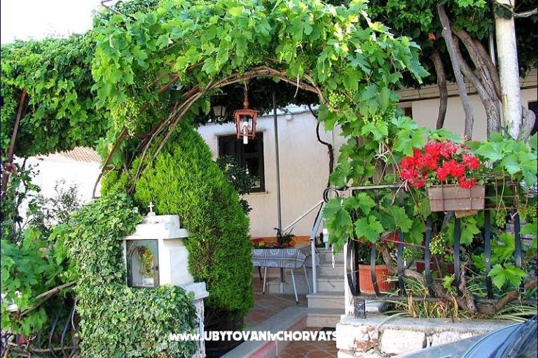 Pansion Lobrović – photo 5