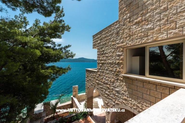 Villa Ratac Beach Apartments – photo 2