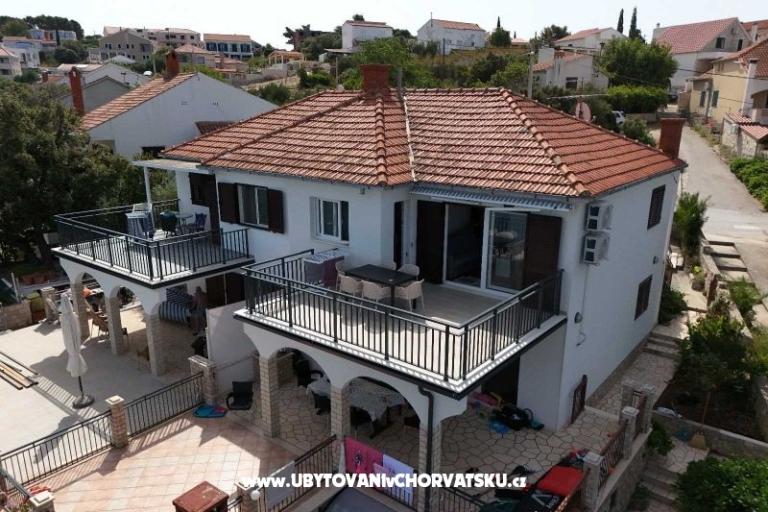 Apartments Oli – photo 2