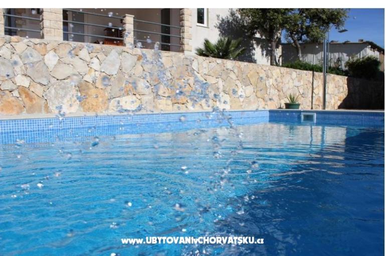 Apartments Solta – photo 2