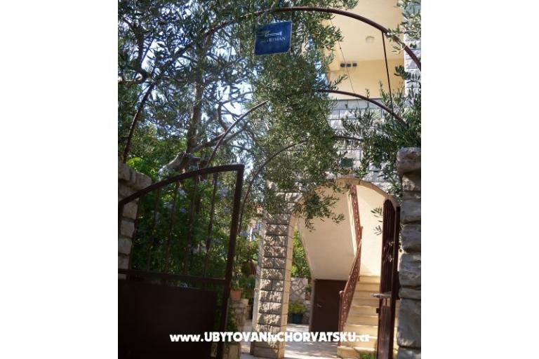Apartments Mario Stomorska – photo 14