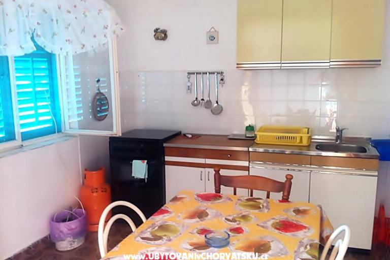 Apartments Mate – photo 9