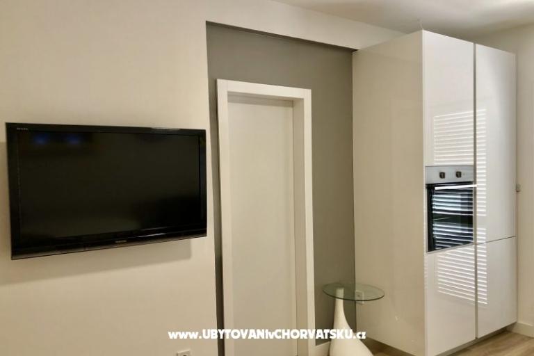 R&amp;B Apartments – photo 8
