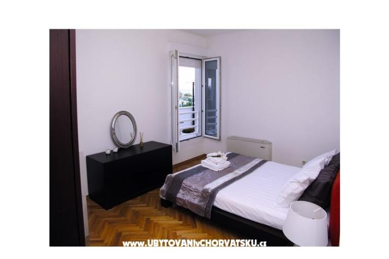 AdiOro Luxury Beachfront Apartment – photo 7