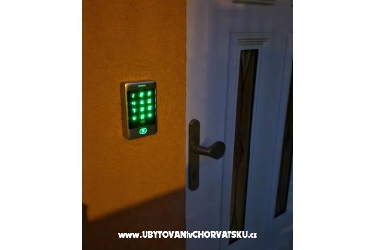 Apartment Ane – photo 10