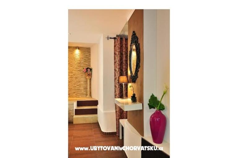 Apartment ANITA &amp; Kuni-Centar – photo 2
