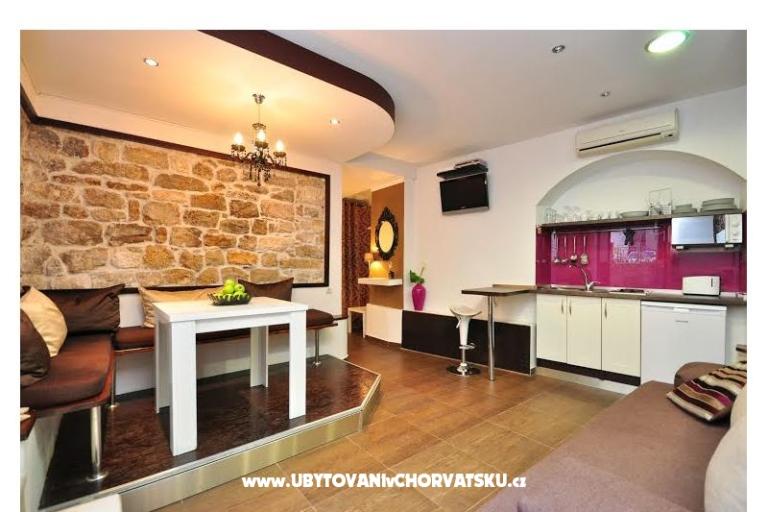 Apartment ANITA &amp; Kuni-Centar – photo 4