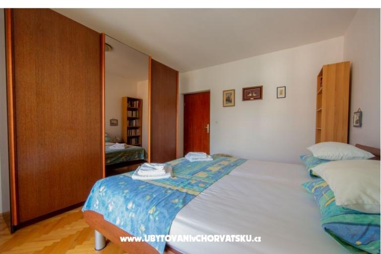 Apartment Mime – photo 2