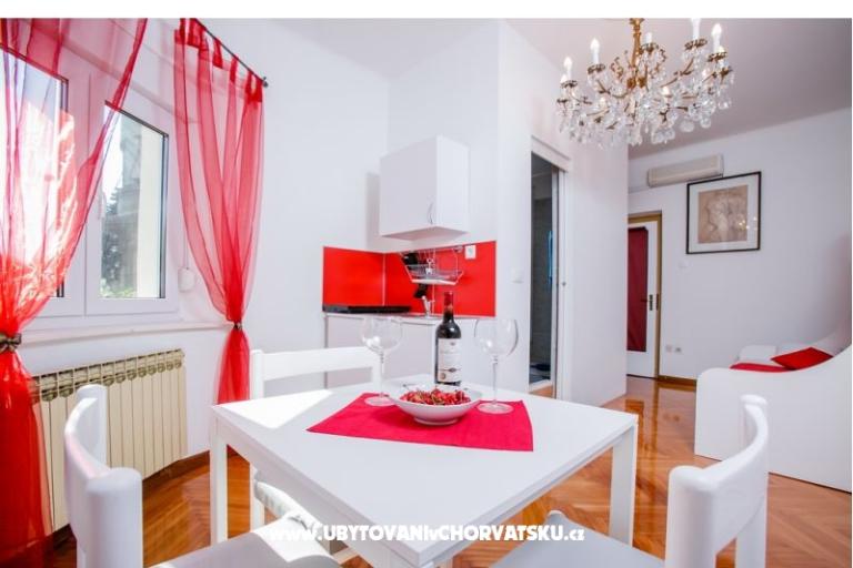 Apartments Villa Lole – photo 3