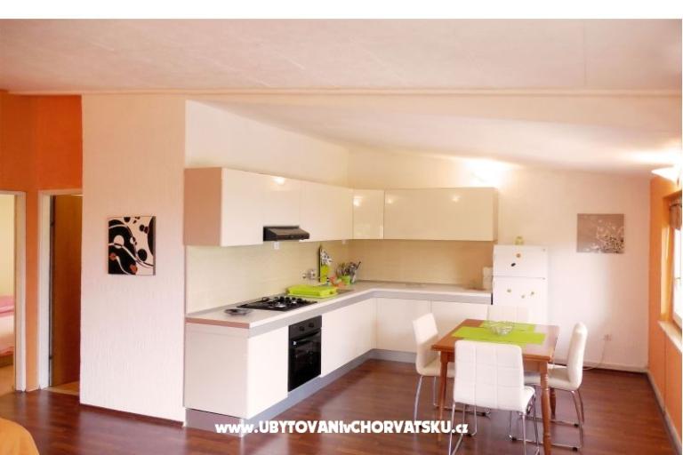 Apartments Dijana – photo 5