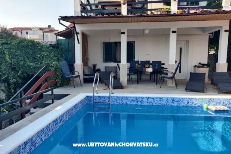 Apartment Deni – photo 8