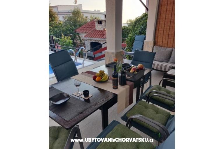 Apartment Deni – photo 10