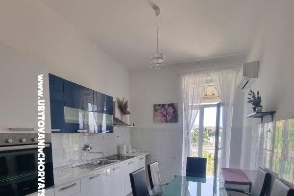 Apartments Martini and Arch Bacvice – photo 6