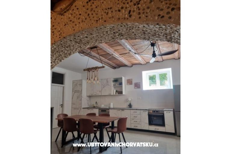 Apartments Martini and Arch Bacvice – photo 9