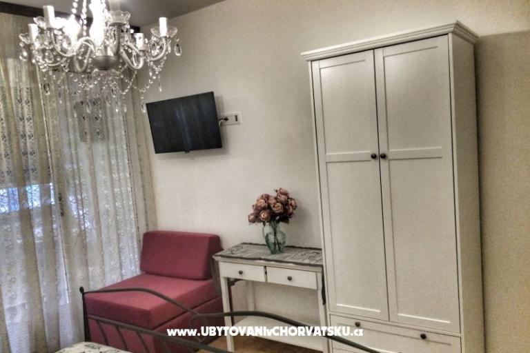 Bella Elia Luxury Studio Apartment – photo 4