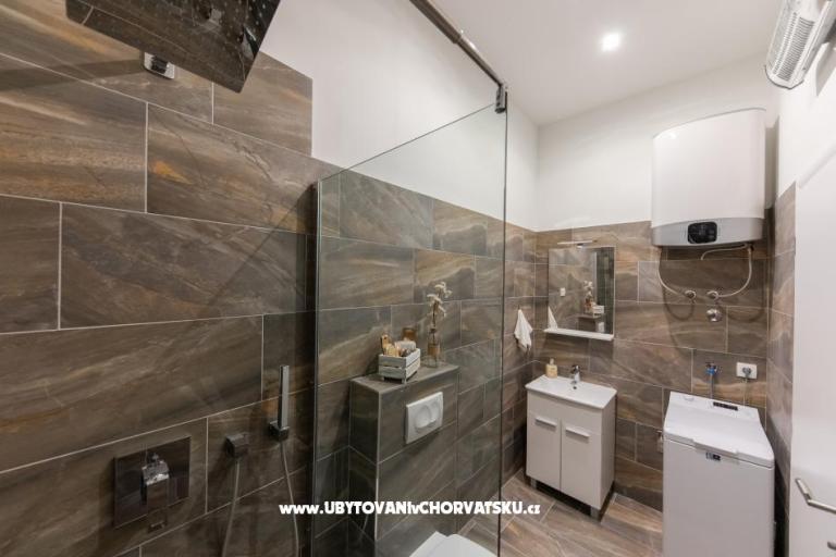 Dolis Split Apartments – photo 3