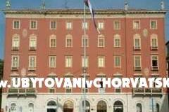 Golden apartman – photo 2