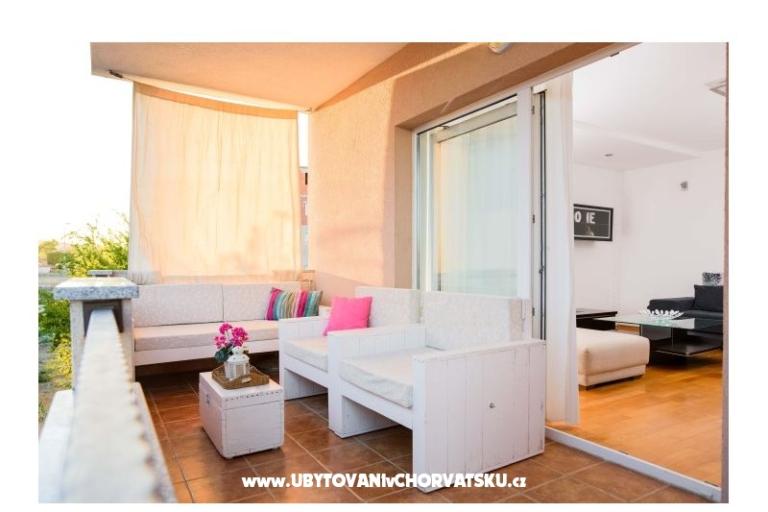 HolidayHomeSpalato-pool apartments  – photo 8