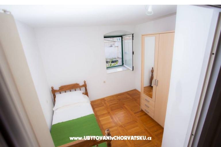 House Green Emi*** Split-Center – photo 5