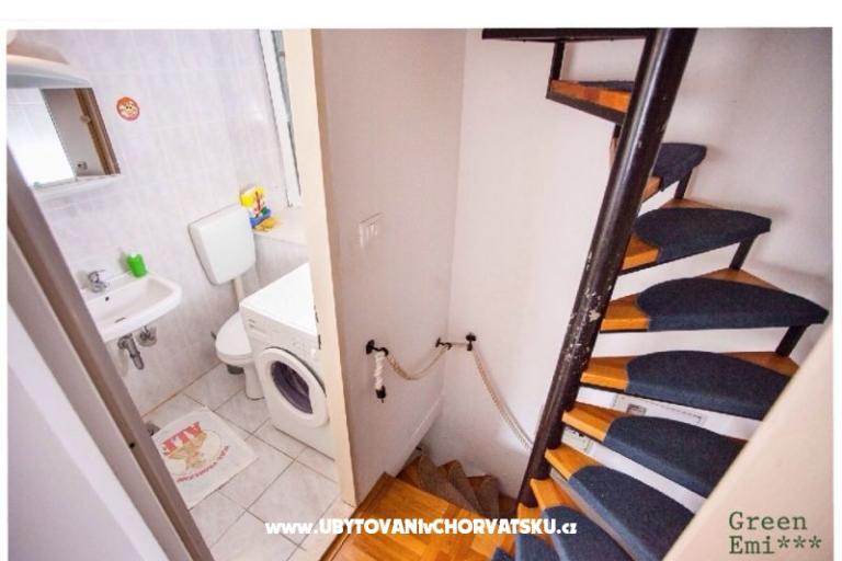 House Green Emi*** Split-Center – photo 6