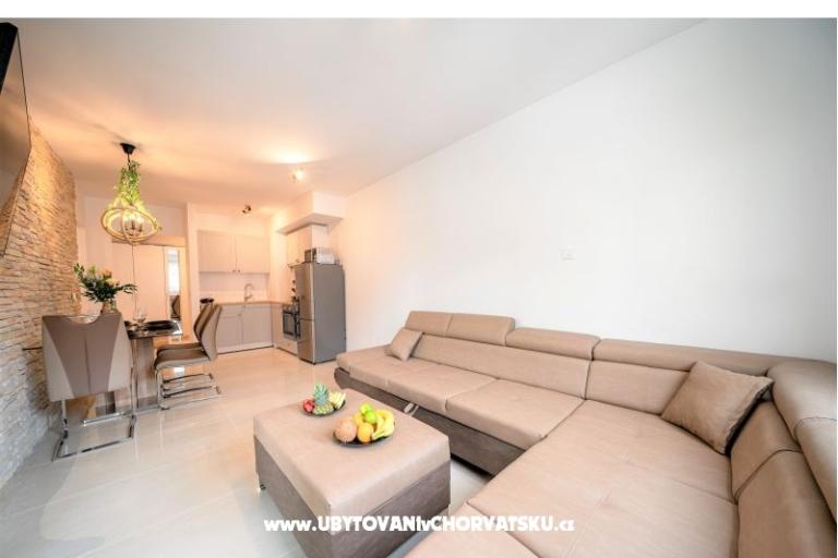 Luxury modern apartment on beach – photo 3