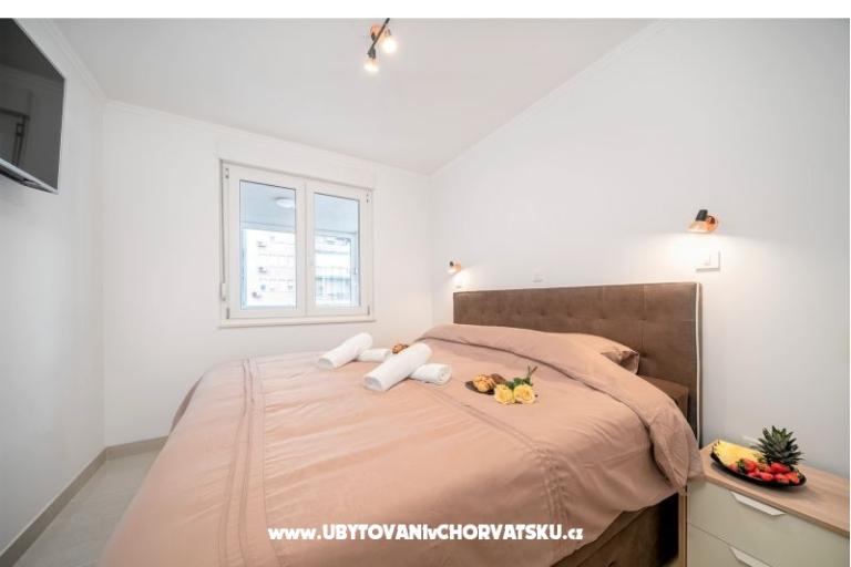 Luxury modern apartment on beach – photo 6