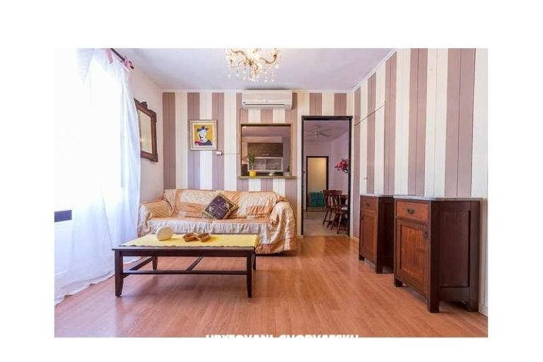 Palace Well – photo 16