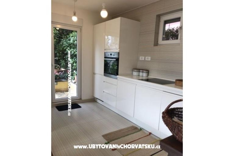 Whole house &amp; garden only for you – photo 18