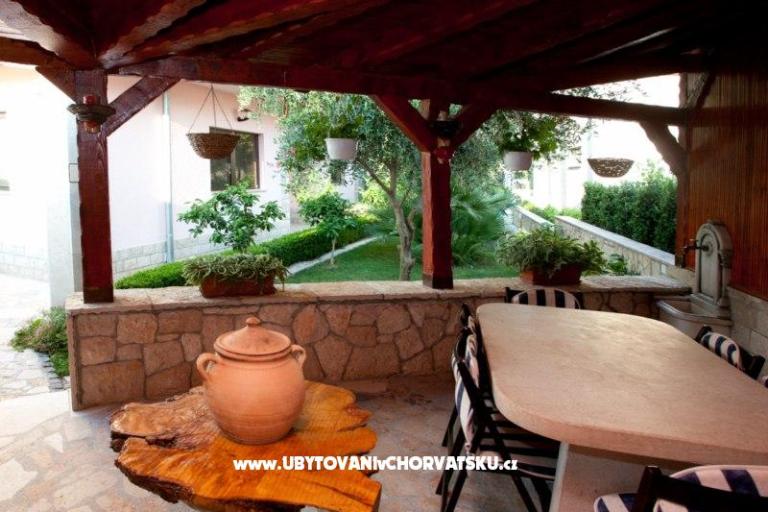 Villa Stobrec – photo 2