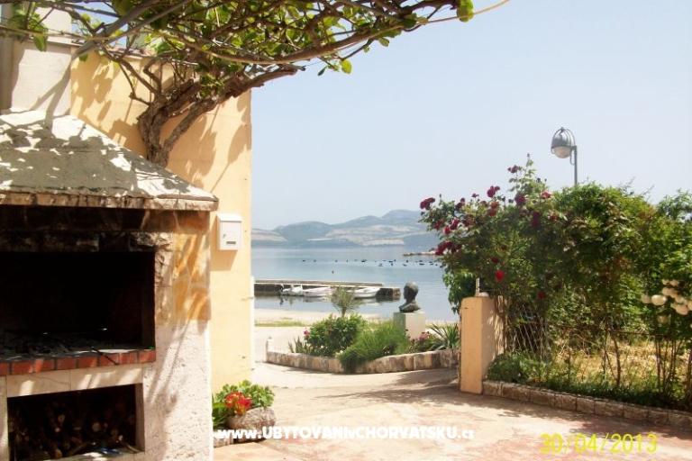 Apartments Mratinović Sreser  – photo 10