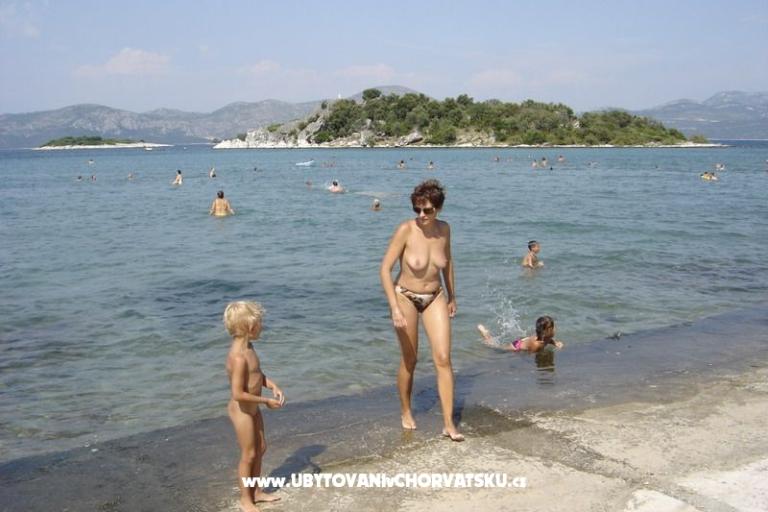 Apartments Mratinović Sreser  – photo 15