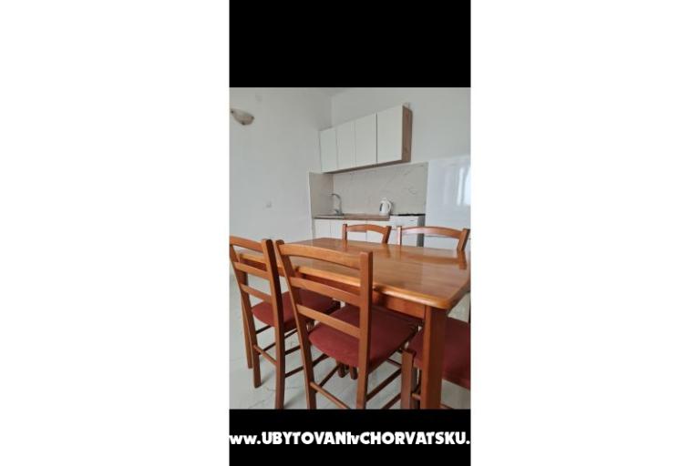 Apartments Kamelia – photo 7