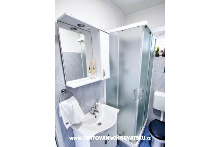 Apartment Beti – photo 12