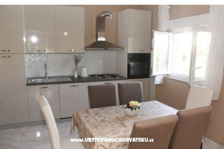Apartment Dora – photo 10