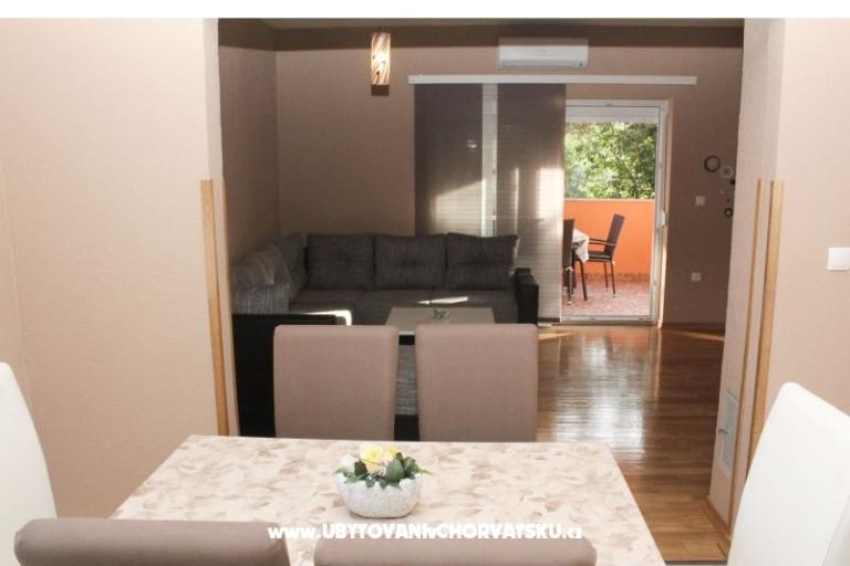 Apartment Dora – photo 12